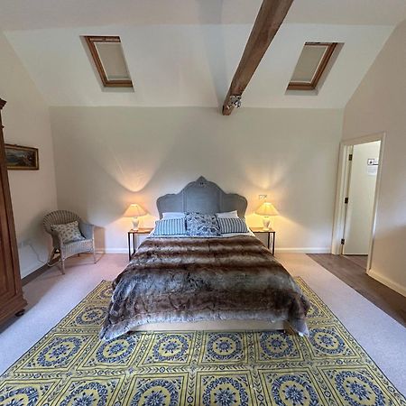 *New* Hartest Vineyard 2 Bed Cottage With Parking Exterior photo